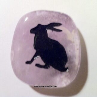 pierre-totem-lapin