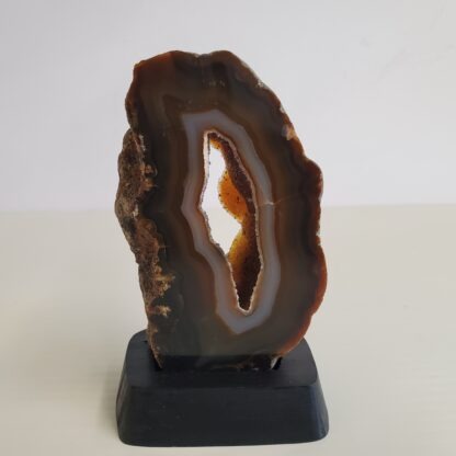 Agate géode sur base de bois