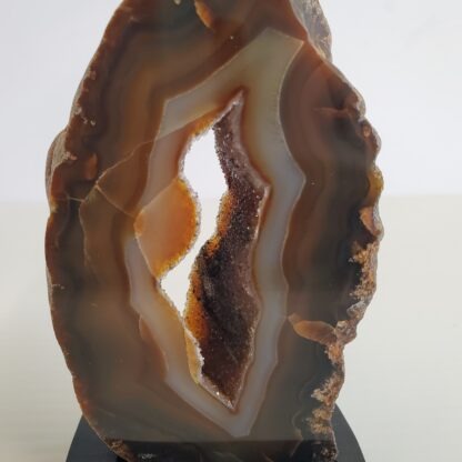 Agate géode sur base de bois