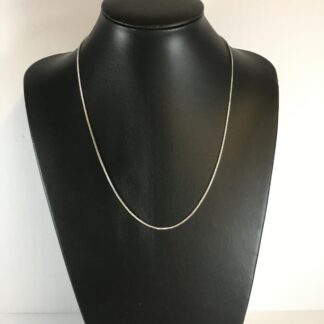 chaine argent cubique 22"
