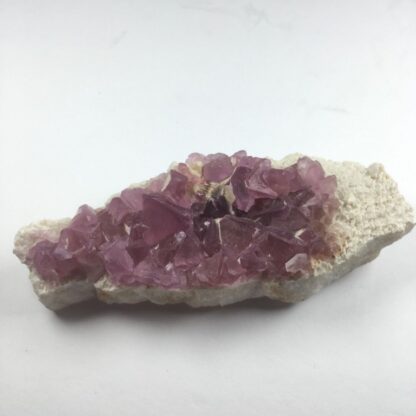 Fluorite rose sur matrice