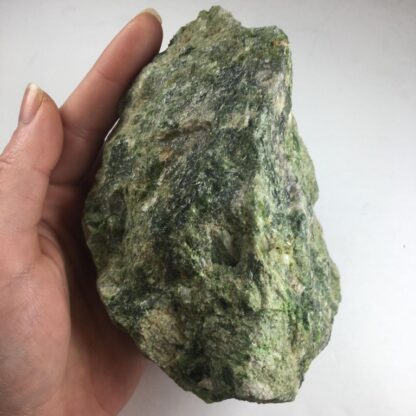 Diopside verte - base coupée