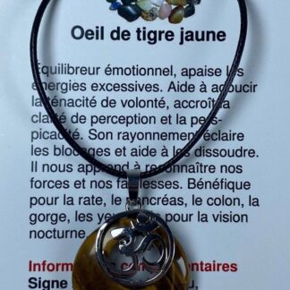 Collier rond avec breloque OM - œil de tigre jaune